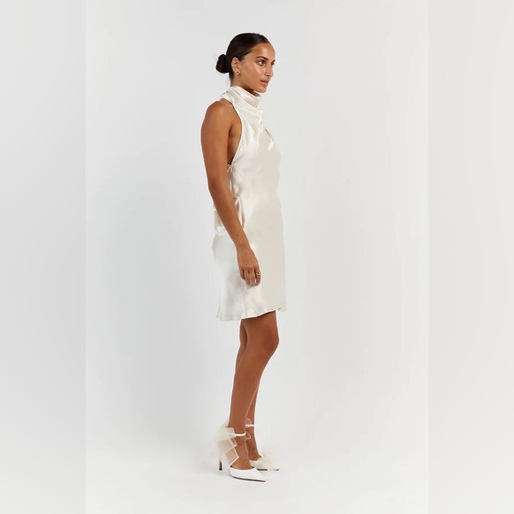 DISSH Aisle Pearl Satin Backless Mini Dress - Picture 3 of 5